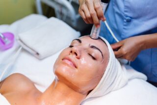 Microdermabrasion treatment